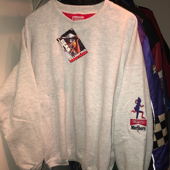 Vintage Marlboro Sweater Size 